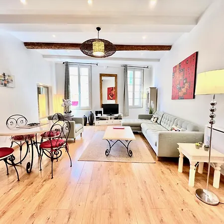 Apartment Riviera - La Maison De Francois - Old Town 3*