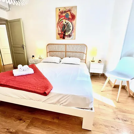 Apartment Riviera - La Maison De Francois - Old Town